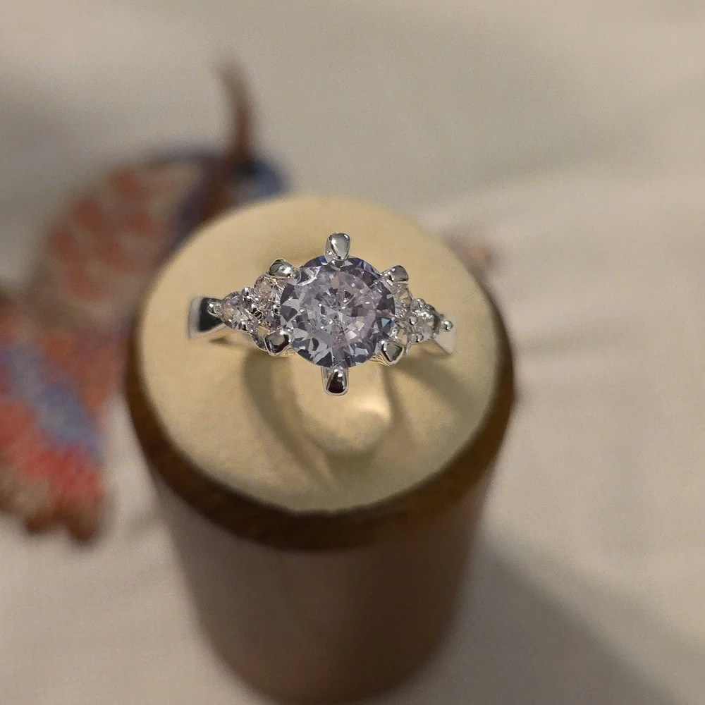 Stunning 925  Silver Women's Ring with Crystal Accents